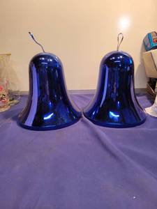 lot 5049 image: 29 blue Bells