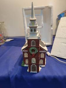 lot 5112 image: Heritage Village collection old North church Is light works