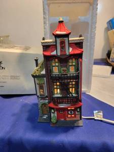 lot 5114 image: Heritage Village collection Christmas in the city series wongs in Chinatown