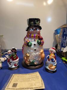 lot 5136 image: Thomas pacconi classic Snowman new inbox certificate of authenticity