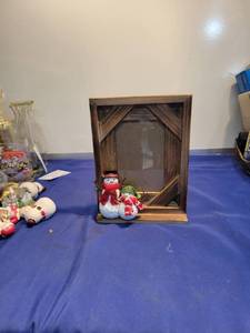 lot 5151 image: Snowman picture frame