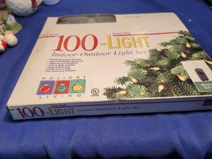 lot 5168 image: New 100 lights indoor outdoor lights set clear