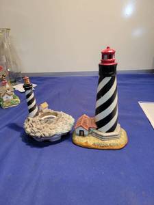 lot 5200 image: Lighthouse candle topper And lighthouse