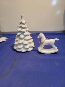 lot 5204 image: Christmas tree and rocky horse