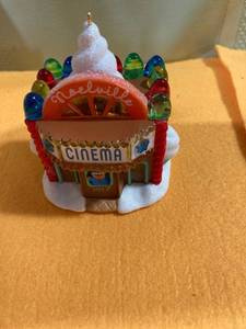 lot 6974 image: Hallmark cinema Ornament from 2013
