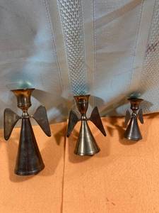 lot 6983 image: Solid brass candleholder angels