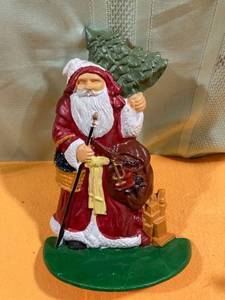 lot 6988 image: cast-iron Santa doorstop 10 inches tall