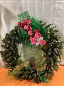 lot 6990 image: Christmas wreath 23 x 23