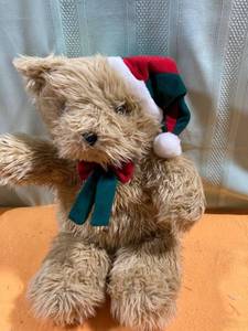 lot 7072 image: Stuffed Christmas bear 19 inches long