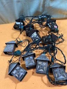 lot 7073 image: Christmas lights untested
