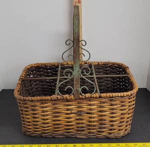 lot 1710 image: Metal handle wicker basket