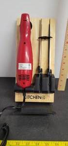 lot 1715 image: Kitchen HQ electric knife