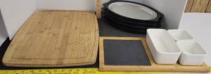 lot 1718 image: Cutting boards & plate holder sizzle plate