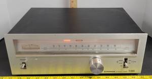 lot 1726 image: Pioneer stereo tuner TX-6500 II