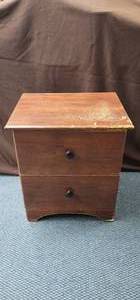 lot 1753 image: Perdue 2 drawer night stand 21 W x 16 D x 23 H