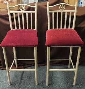 lot 1760 image: (2) Metal bar stools wpadded seats