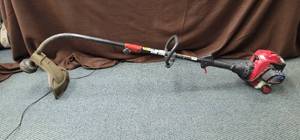 lot 1780 image: Troy bilt tb22 ec weed eater Works