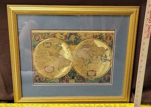 lot 1790 image: Vintage foil map of the world