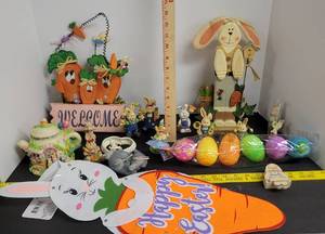 lot 1797 image: Easter decor
