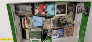 lot 1810 image: Large lot of CDs