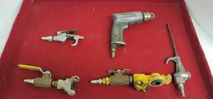 lot 1825 image: Air nozzle, Pneumatic drill, airblower & pneumatic tools
