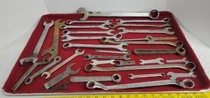 lot 1848 image: Various metric & standard wrenches
