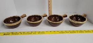 lot 1910 image: (4) Vintage Monmouth drip glazed soup bowls
