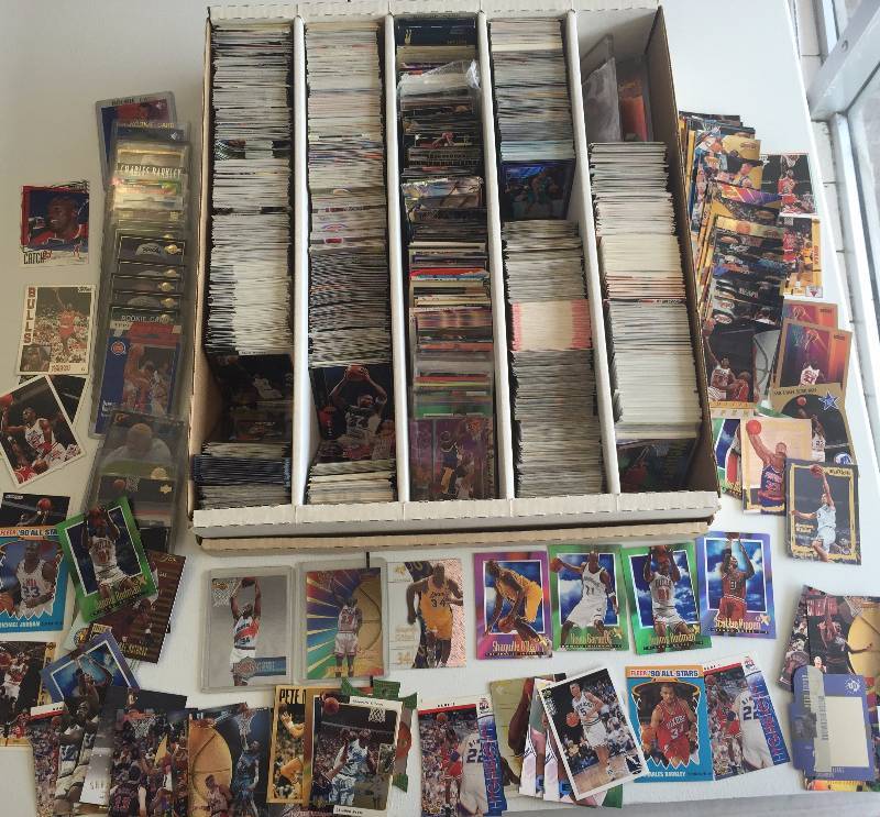 lot 1029 image: 5,000 Count Box Jam Packet With Basketball Superstars - Rookies - Inserts & More - Book Value Over $500 - A True Treasure Hunt