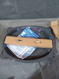 lot 20819 image: BEYBLADE BURST SURGE