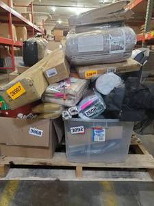 lot 21000 image: Bargain Pallet