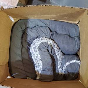 lot 20634 image: XXL DOG BED GREY BLACK AND WHITE