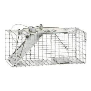 lot 13011 image: Havahart Easy Set Small 1-Door Animal Trap
