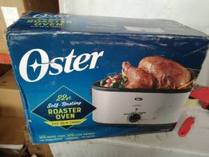 lot 13018 image: Oster Roaster Oven