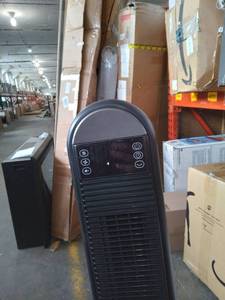 lot 13021 image: Dreo Stand Up Black Fan