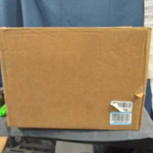 lot 44137 image: KENMORE REFRIGERATOR ICE BIN PRT# 241561401 241561302