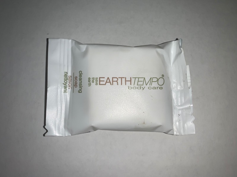 lot 1036 image: Lot of 50 New Travel Sized Body Soap