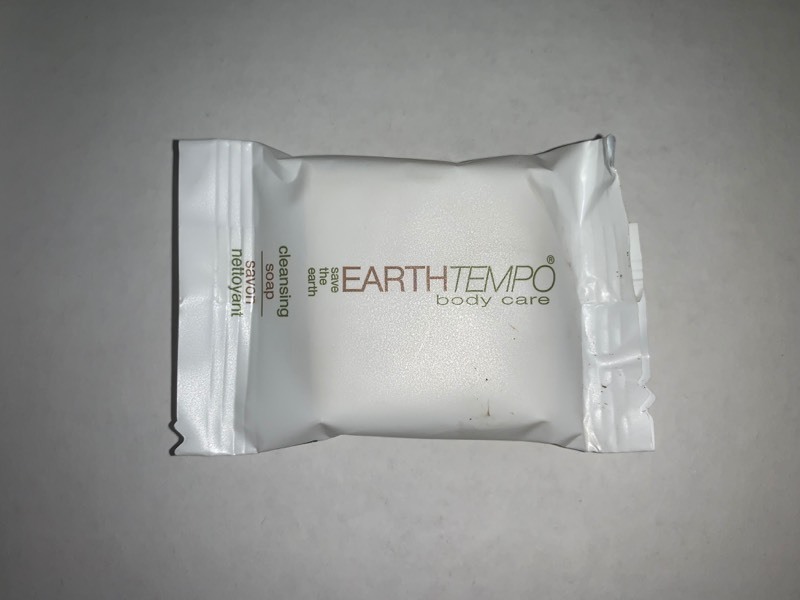 lot 1037 image: Lot of 50 New Travel Sized Body Soap