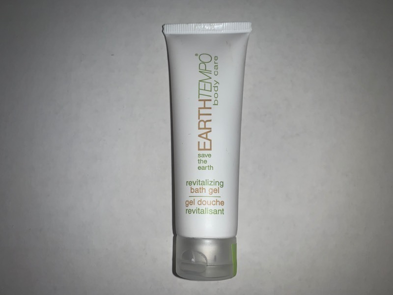 lot 1040 image: Lot of 50 New Travel Sized Bath Gel