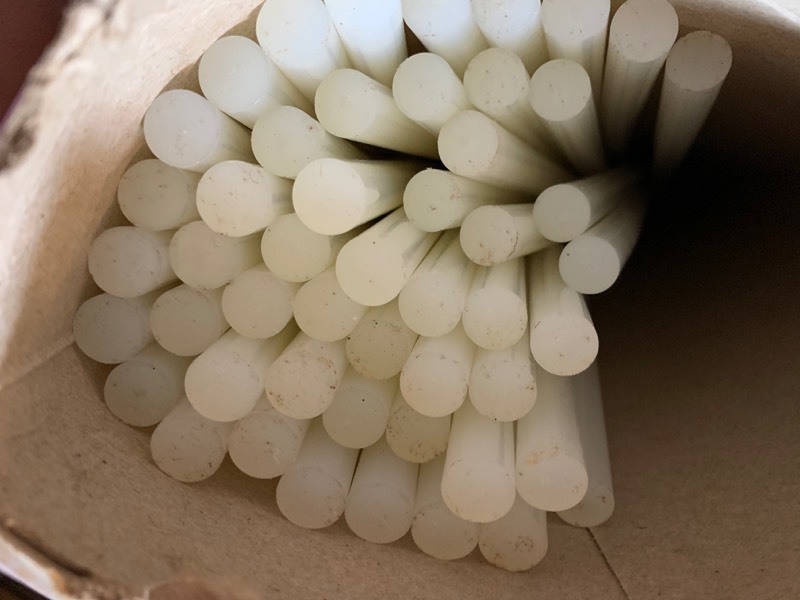 lot 152 image: Large Lot of Hot Glue Sticks