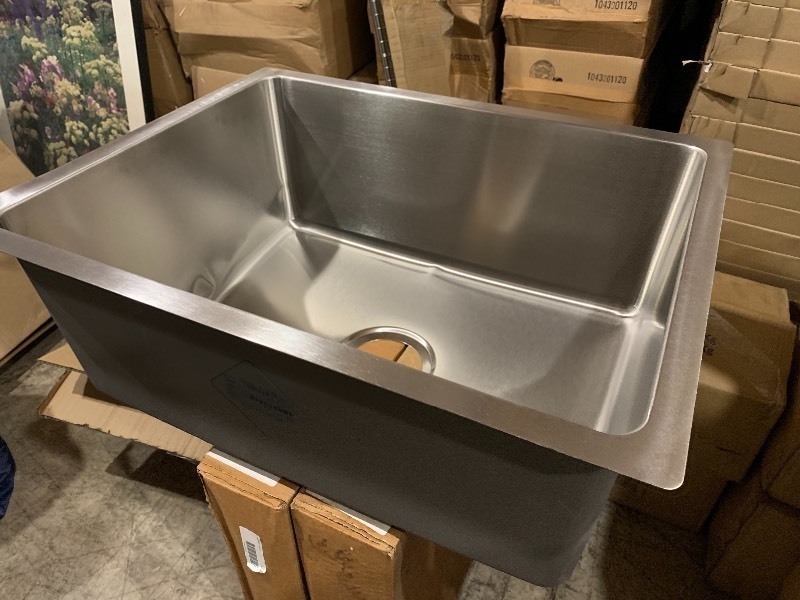 lot 261 image: New Single Bay Insulated Sink 21x9x16