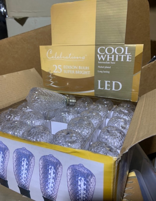 lot 387 image: New Box of 25 Celebrations Holiday Cool LED White Edison Super Bright Bulbs