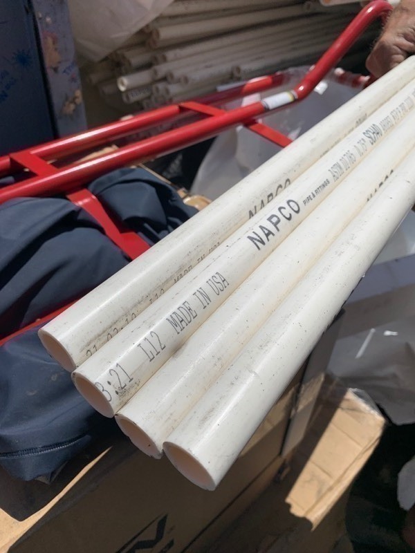 lot 589 image: 4 Set of 3 quarter Inch 10f PVC Piping