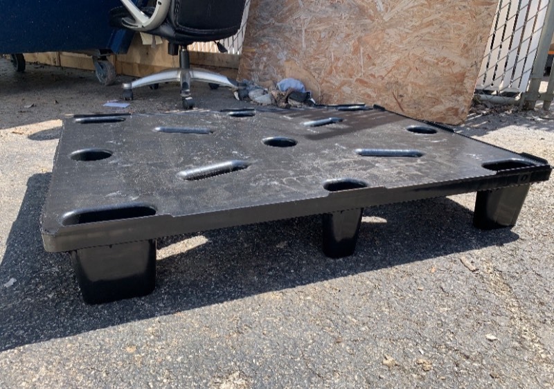 lot 598 image: Lot of 1 Brand New Heavy Duty Storage Skid