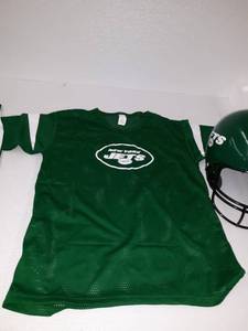 lot 5695 image: Franklin Sports NFL Kids Football Helmet and Jersey Set - Youth Football Uniform Costume - Helmet, Jersey, Chinstrap, Pants