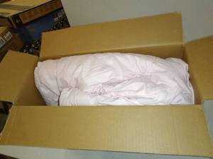 lot 6969 image: pink sleeping cover