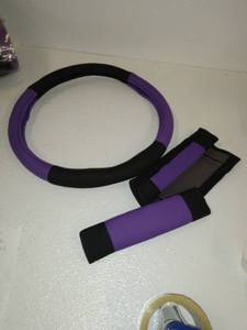 lot 6981 image: Car wheel cover & seatbelt covers Purple and Black