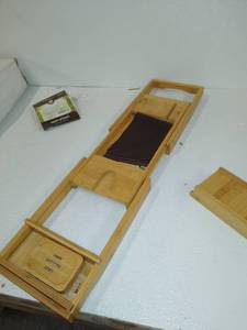 lot 6995 image: Bamboo Bathtub Caddy