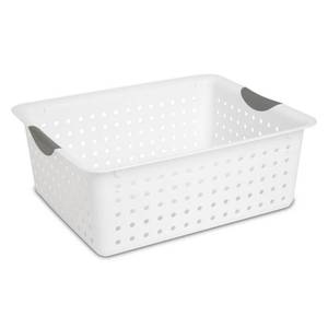 lot 10547 image: Sterilite 6 Piece Large Ultra White Basket