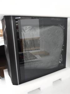 lot 20254 image: Skytech Chronos Gaming Computer