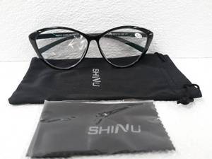 lot 20258 image: Shinu 3.25 glasses black